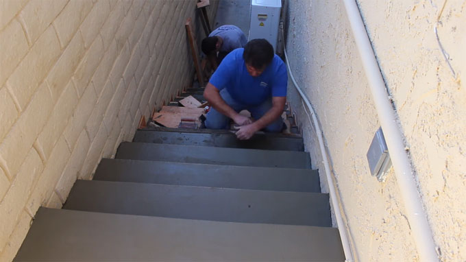 Some useful tips to develop and pour concrete stairs