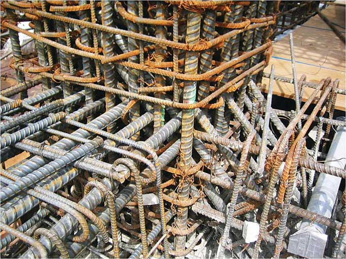 Causes & Solution of Consolidating Concrete Congested Reinforced Concrete Members