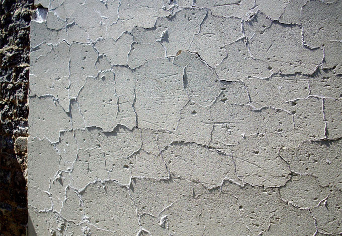 Some vital plastering defects and remedies to resolve them